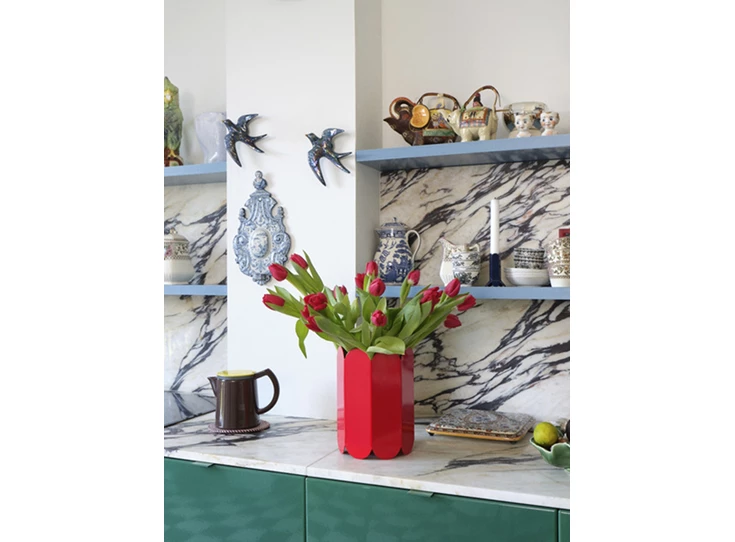 Hay-Muller-Van-Severen-Arcs-vaas-H25cm-rood