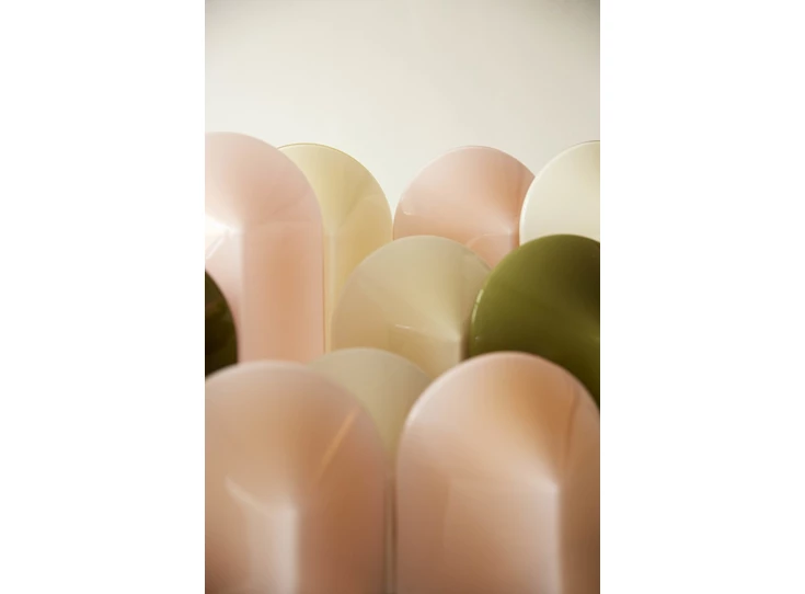 Hay-Parade-320-tafellamp-H32cm-D155cm-shell-white