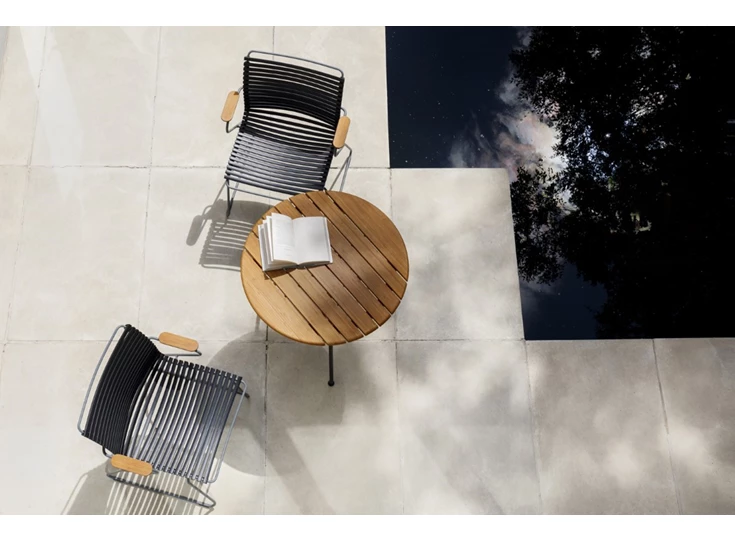 Houe-Circum-tafel-D735cm-top-bamboo