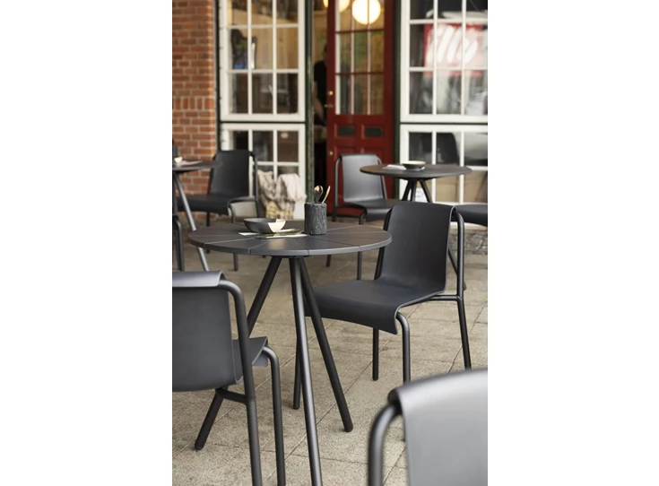 Houe-Nami-tafel-D64cm-zwart