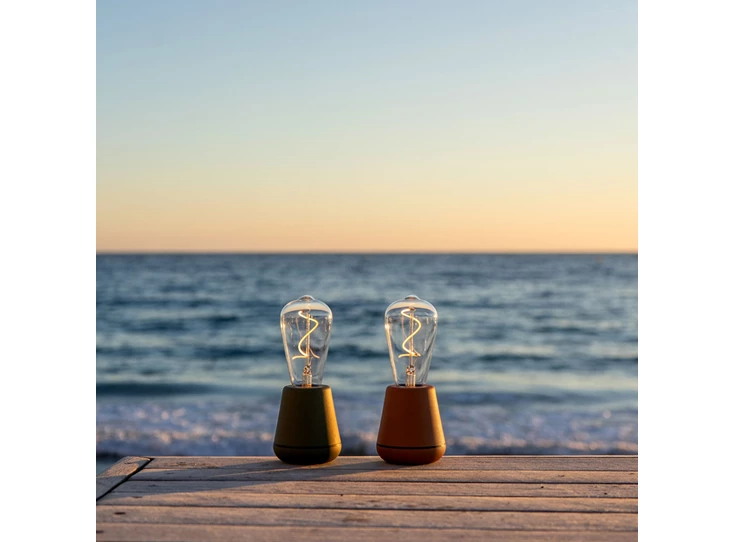 Humble-One-Table-Light-outdoor-cinnamon