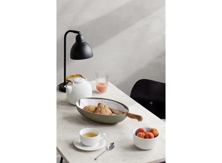 Kahler-Hammershoi-broodmand-katoenen-doek-olive-wit