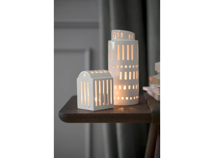 Kahler-Urbania-Lighthouse-building-22x75cm-wit