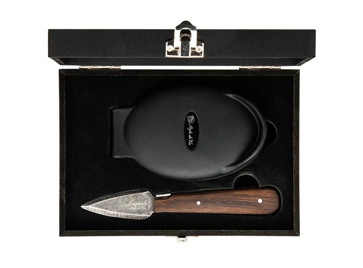 Laguiole-Style-de-Vie-giftset-oestermes-wenge-met-siliconen-handbeschermer