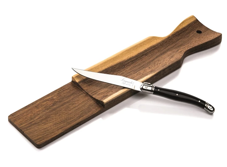 Laguiole-Style-de-Vie-giftset-worstplankje-acaciahout-zwart-mes