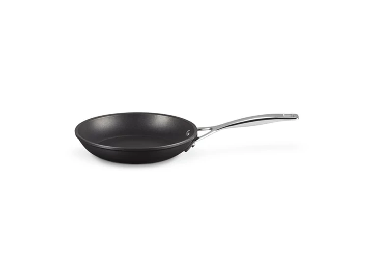 Le-Creuset-anti-aanbak-bakpan-20cm