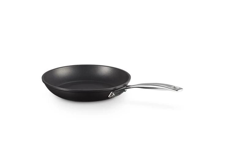 Le-Creuset-anti-aanbak-bakpan-24cm