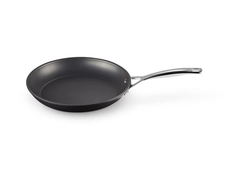 Le-Creuset-anti-aanbak-bakpan-28cm