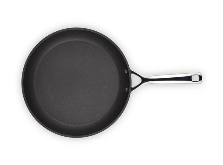 Le-Creuset-anti-aanbak-bakpan-30cm