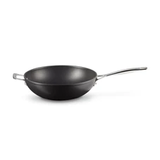 Le-Creuset-anti-aanbak-wok-met-steel-30cm