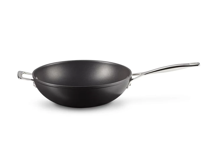 Le-Creuset-anti-aanbak-wok-met-steel-30cm