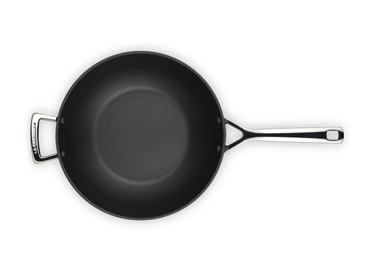 Le-Creuset-anti-aanbak-wok-met-steel-30cm