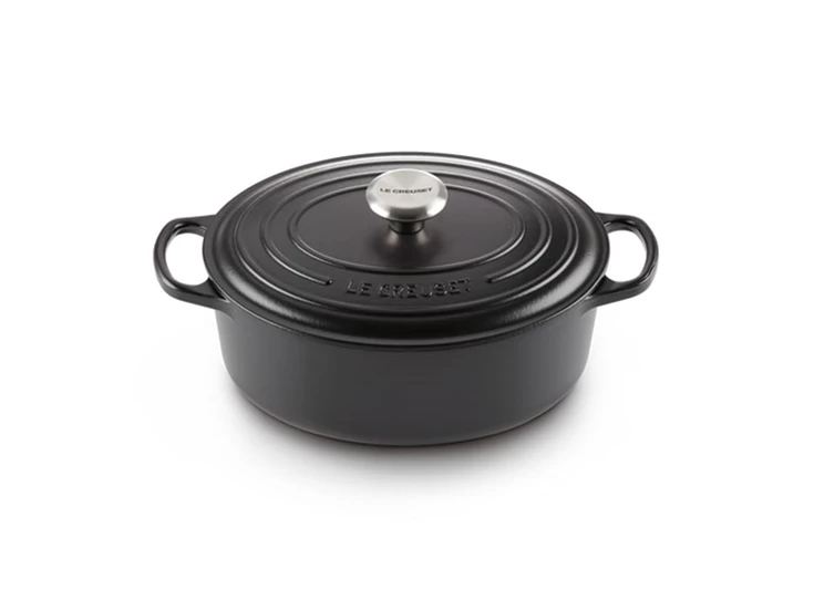 Le-Creuset-ovale-kookpot-27cm-Mat-Zwart