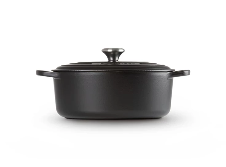 Le-Creuset-ovale-kookpot-33cm-Mat-Zwart