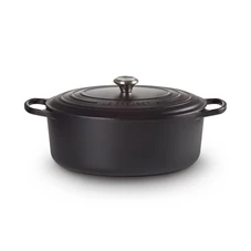 Le-Creuset-ovale-kookpot-35cm-Mat-Zwart