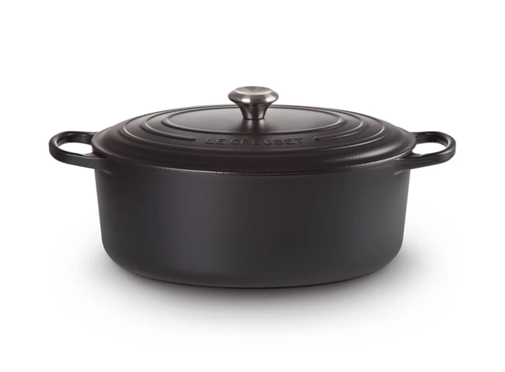 Le-Creuset-ovale-kookpot-35cm-Mat-Zwart