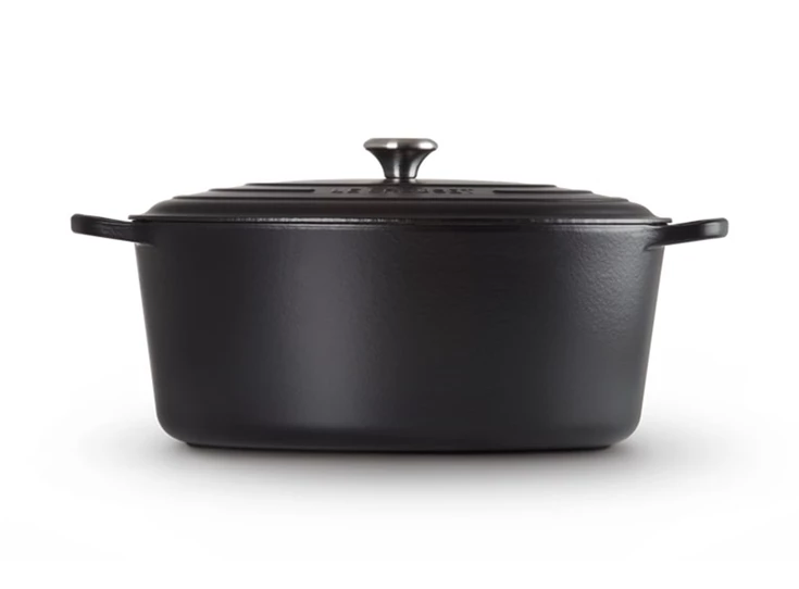 Le-Creuset-ovale-kookpot-40cm-Mat-Zwart