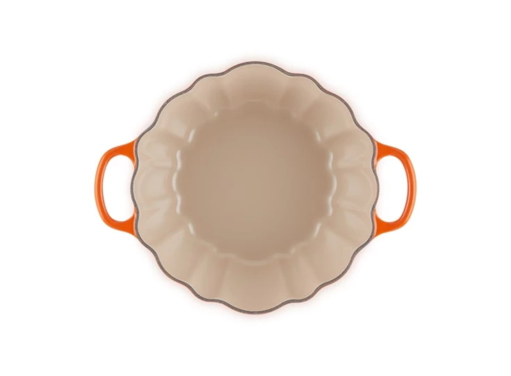 Le-Creuset-pompoen-braad-en-stoofpan-D24cm-37L-oranjerood