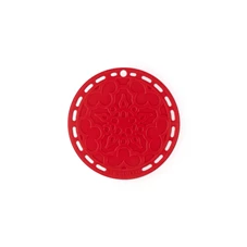 Le-Creuset-potonderzetterpannenlap-XL-kersenrood
