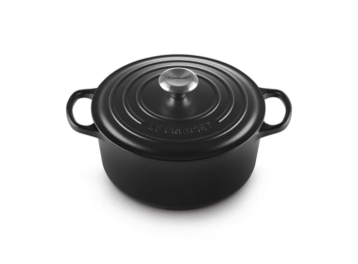Le-Creuset-ronde-kookpot-24cm-Mat-Zwart