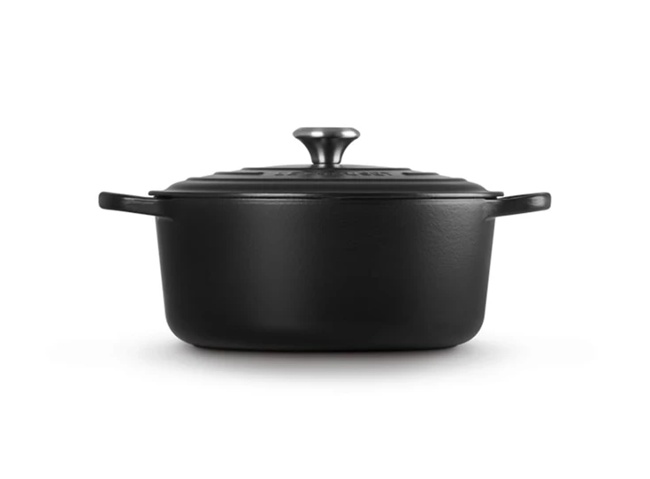 Le-Creuset-ronde-kookpot-28cm-Mat-Zwart