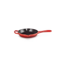 Le-Creuset-skillet-16cm-kersenrood