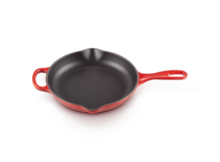 Le-Creuset-skillet-23cm-kersenrood