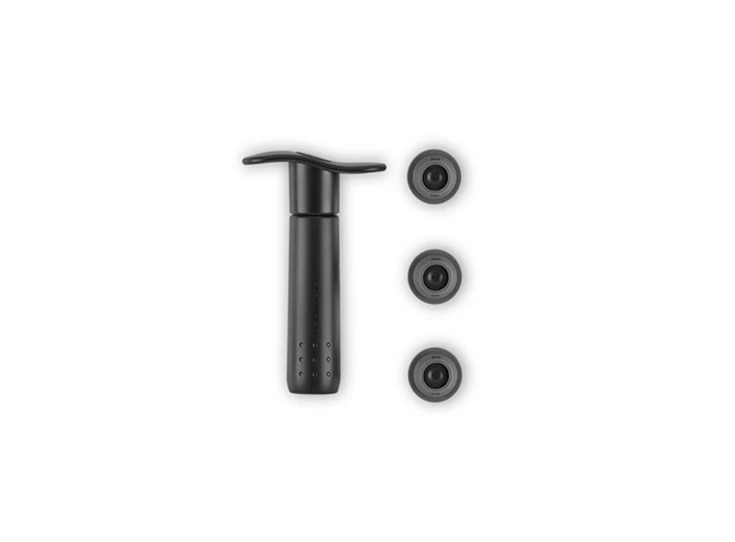 Le-Creuset-WA-137-wijnpomp