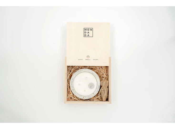 Mon-Dada-Urban-Candle-grijs-S-Down-to-Earth