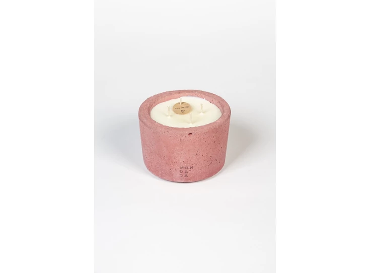 Mon-Dada-Urban-indoor-kaars-clay-S-Down-to-Earth