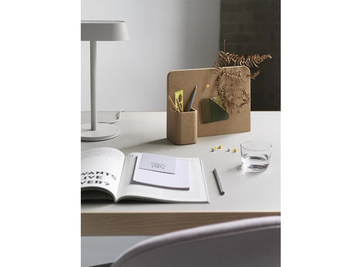 Muuto-Story-Pinboard-memobord-285x217cm-kurk