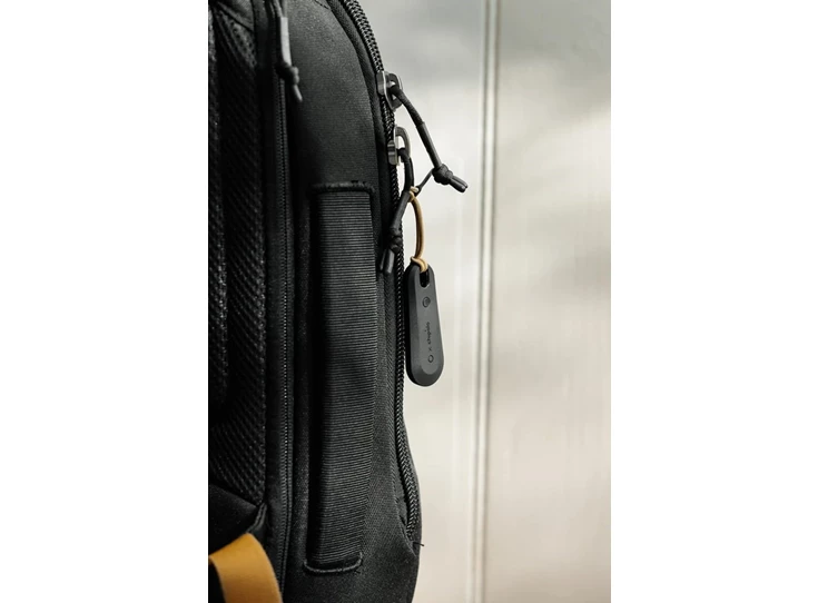 Orbitkey-Chipolo-tracker-V2-zwart