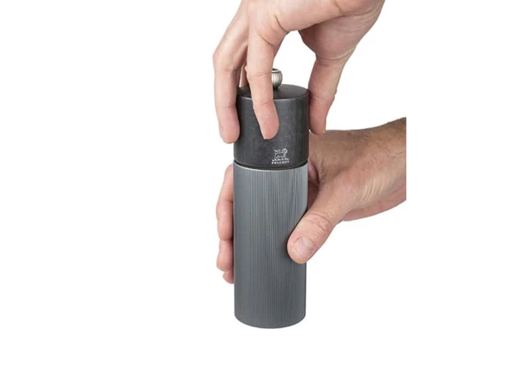 Peugeot-Line-zoutmolen-18cm-carbone