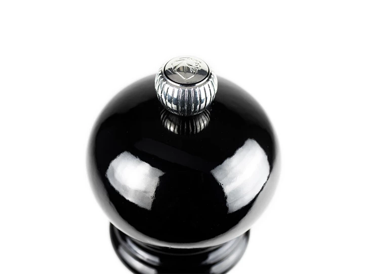 Peugeot-Paris-Uselect-lak-zwart-peper-molen-18cm