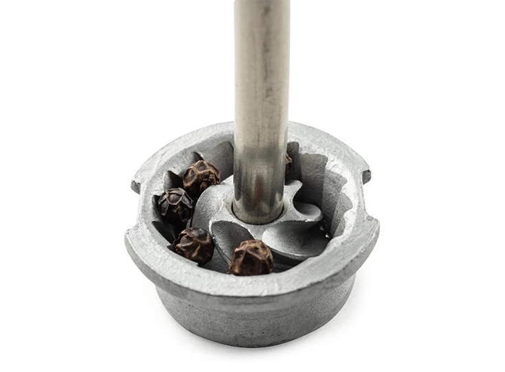 Peugeot-Paris-Uselect-lak-zwart-peper-molen-18cm