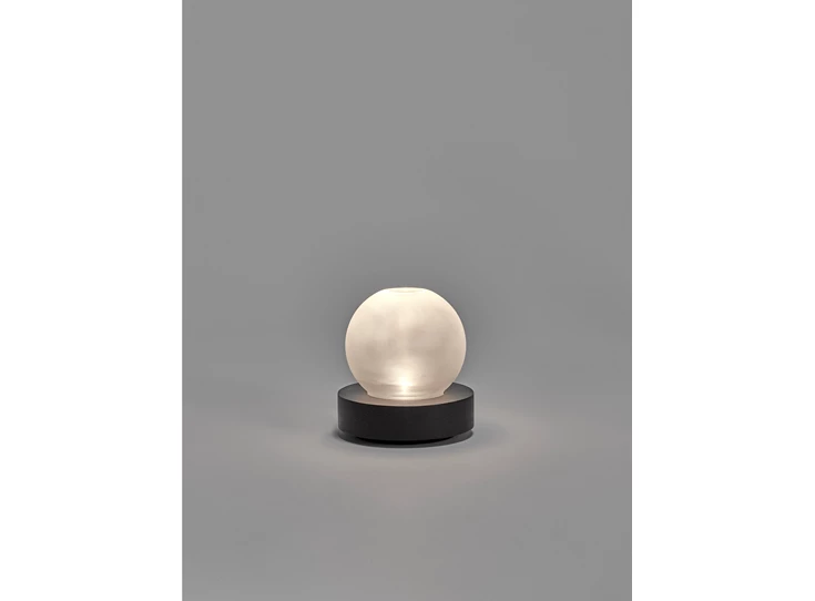 Serax-Ann-Demeulemeester-Luce-vaas-tafellamp-D13cm-H148cm-glas-hout