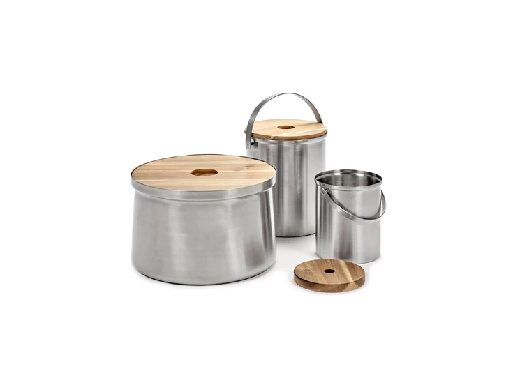 Serax-Bea-Mombaers-ijsemmer-D14cm-H145cm-geborsteld-staal