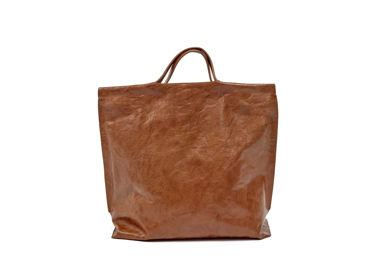 Serax-Bea-Mombaers-shopper-bag-leder-40x145x41cm-cognac