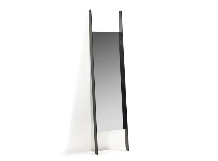 Serax-Bea-Mombaers-Spiegel-01-Zwart-50xh200