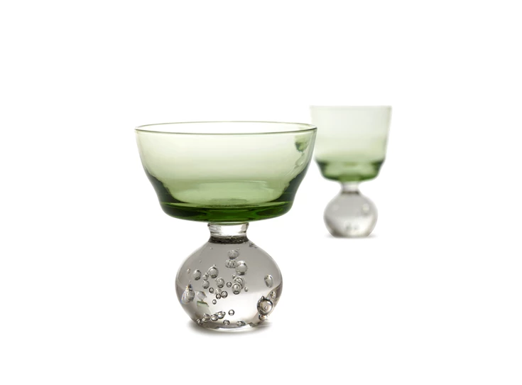 Serax-Bela-Silva-Eternal-glas-op-voet-M-D92cm-H10cm-groen