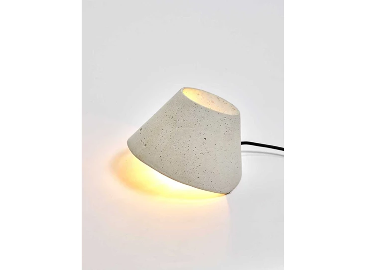 Serax-Patrick-Paris-Eaunophe-lamp-indoor-D22cm-H15cm-beton-wit
