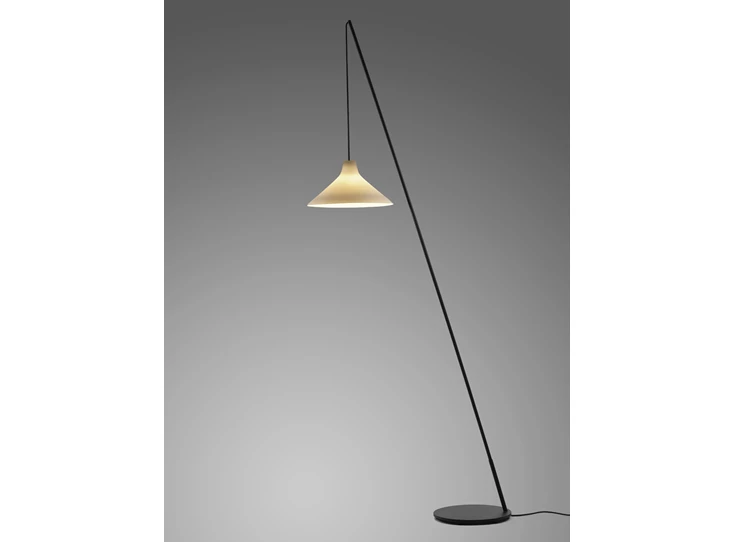 Serax-Seppe-Van-Heusden-Mood-vloerlamp-H196cm-frame-zwart-kap-wit-porselein