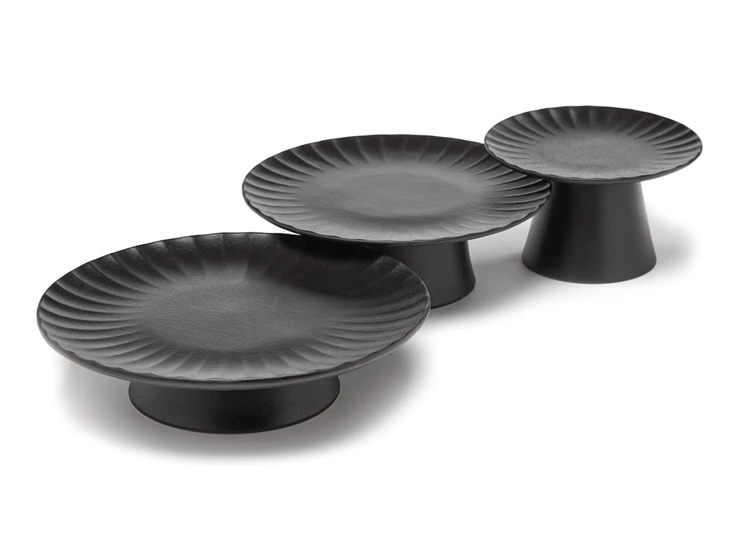 Serax-Sergio-Herman-Inku-gebakschaal-D24cm-H65cm-zwart