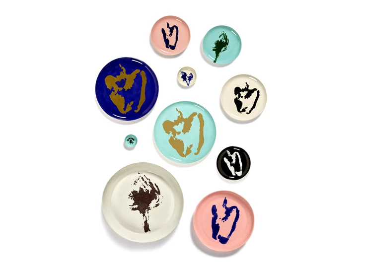 Serax-Yotam-Ottolenghi-Feast-serveerschotel-S-35x354cm-delicious-pink-paprika-blauw