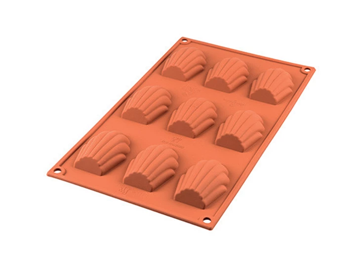 Silikomart-bakvorm-tradition-sf032-madeleine-9x-68x45cm-H17cm