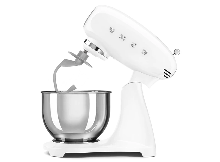 Smeg-keukenrobot-48L-SMF03-full-colour-wit