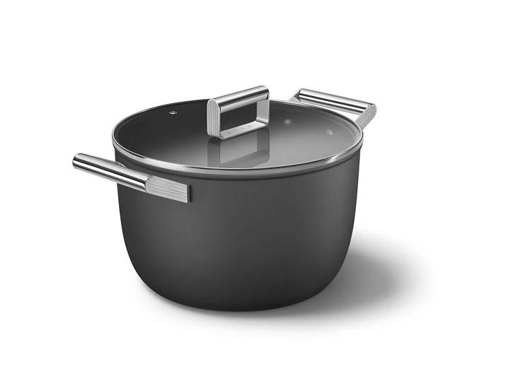 Smeg-kookpot-met-deksel-D26cm-77L-zwart