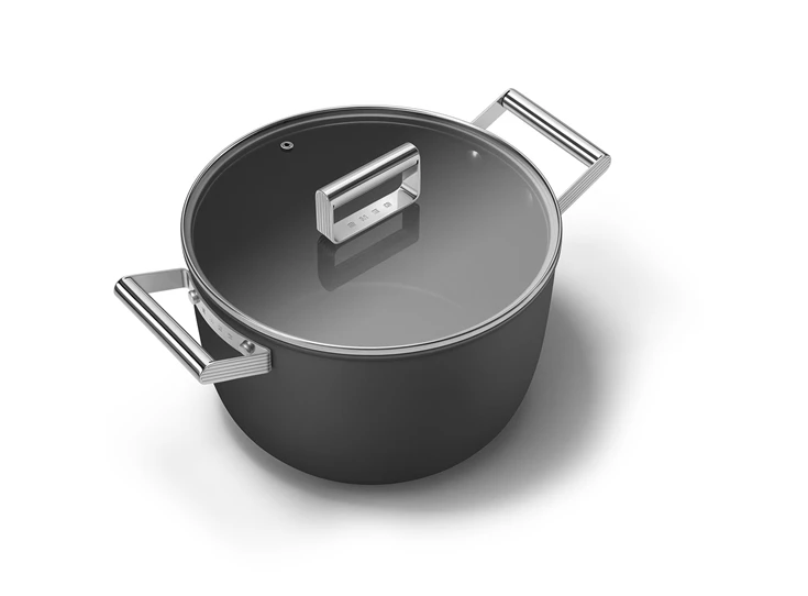 Smeg-kookpot-met-deksel-D26cm-77L-zwart