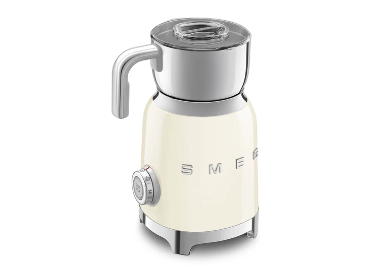 Smeg-melkopschuimer-creme