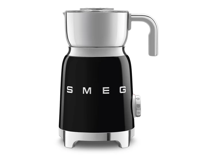 Smeg-melkopschuimer-zwart